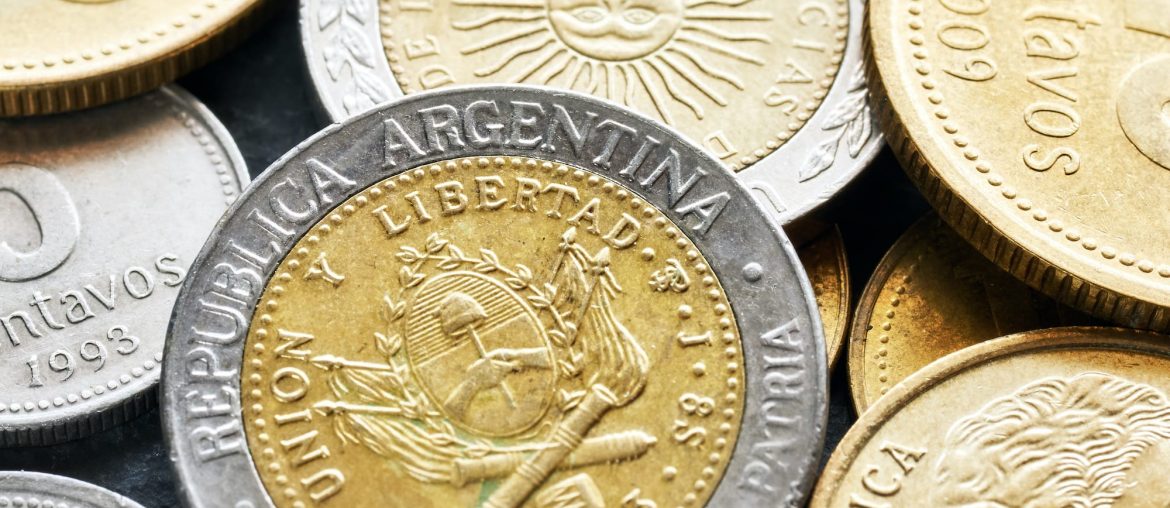 Exchange money in Patagonia Ushuaia El Calafate El Chalten Puerto Madryn